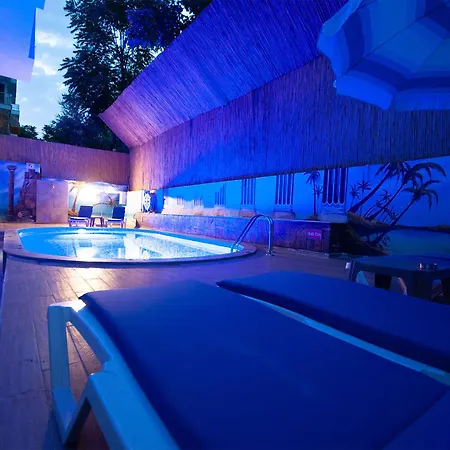 Microyal 3* אנטליה