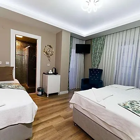 Microyal Hotel