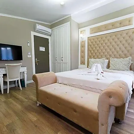 Microyal Hotel 3*