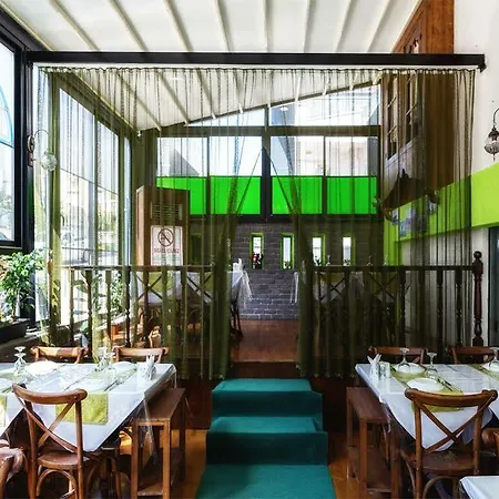 Hotel Microyal