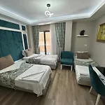 Отель Microyal